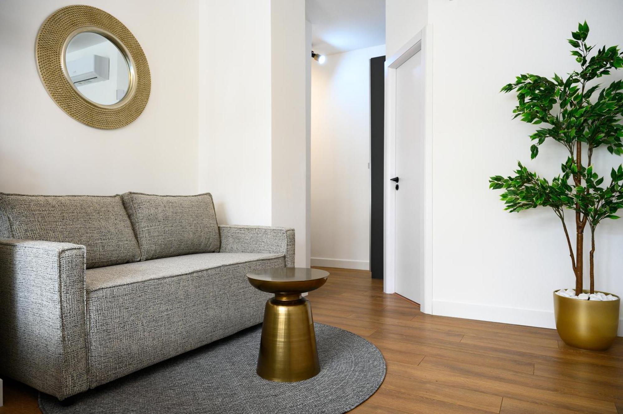 Urban Downtown Luxury Rooms And Suites Belgrád Kültér fotó