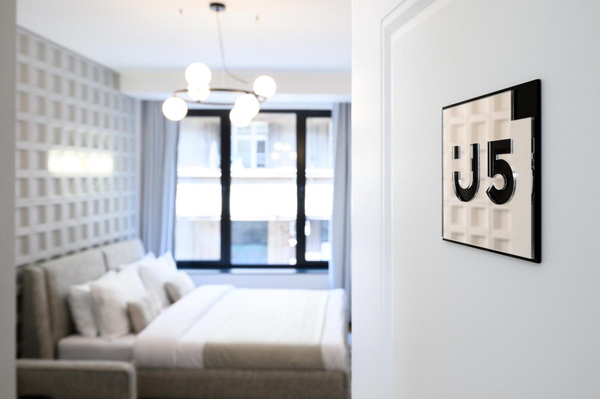 Urban Downtown Luxury Rooms And Suites Belgrád Kültér fotó