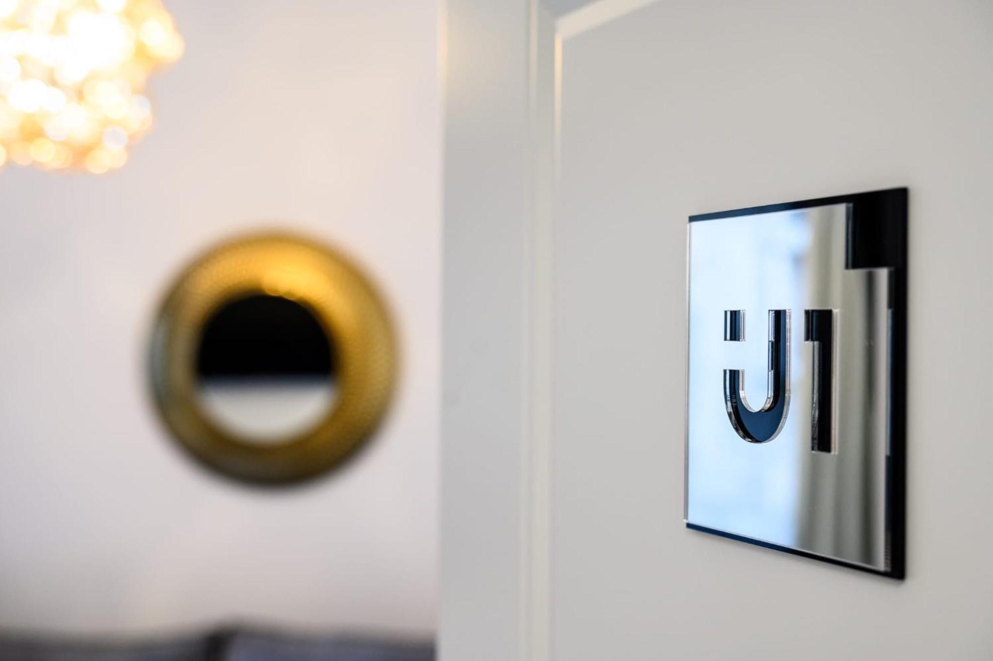 Urban Downtown Luxury Rooms And Suites Belgrád Szoba fotó